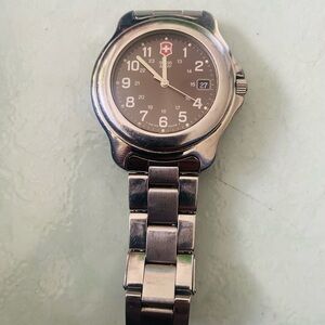 Swiss Army Stainless Steel Watch with Dark Dial #90’s #vintage
